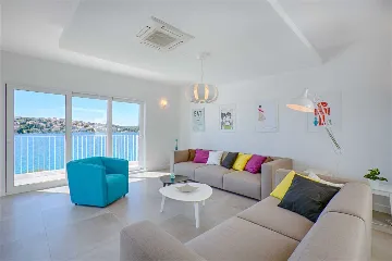 Rogoznica Villa with Heated Pool by the Sea