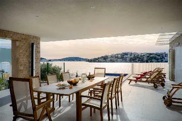 Rogoznica Villa with Heated Pool by the Sea