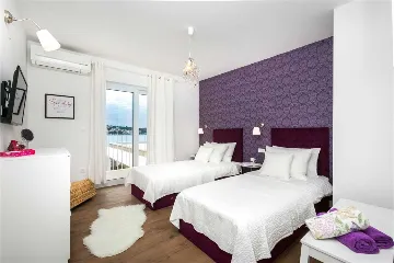 Rogoznica Villa with Heated Pool by the Sea