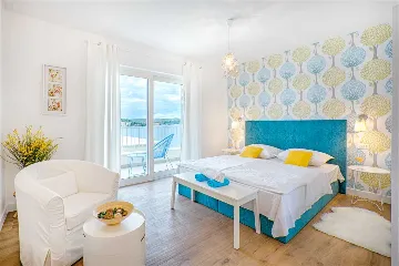 Rogoznica Villa with Heated Pool by the Sea