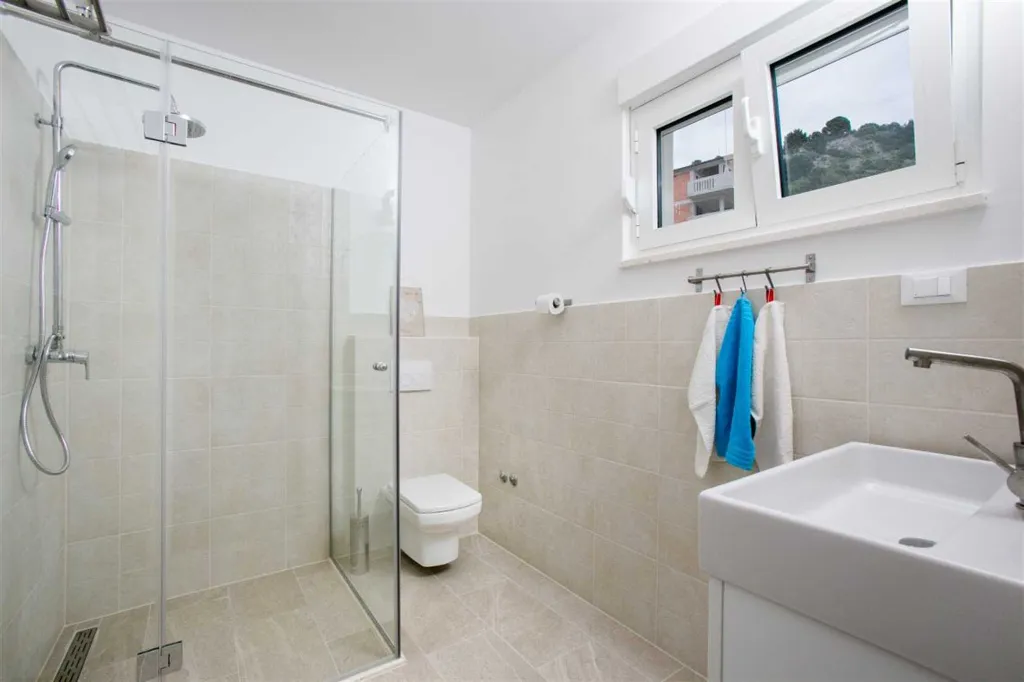 Rogoznica Villa with Heated Pool by the Sea