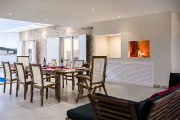 Rogoznica Villa with Heated Pool by the Sea