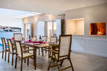 Rogoznica Villa with Heated Pool by the Sea