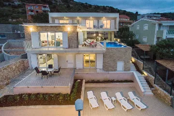Rogoznica Villa with Heated Pool by the Sea