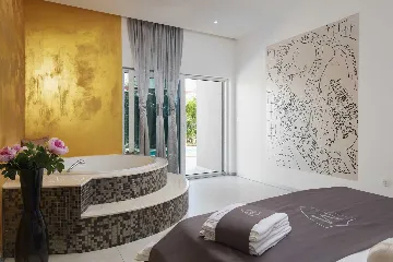 Rogoznica Villa with Pool for 10 Guests