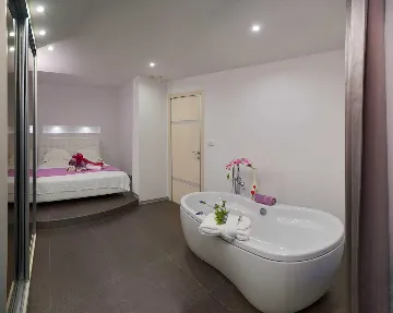 Rogoznica Villa with Pool for 10 Guests