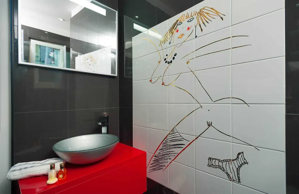 Rogoznica Villa with Pool for 10 Guests