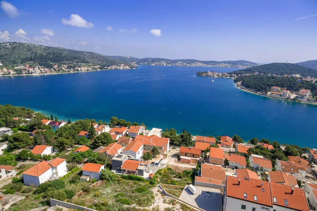 Rogoznica Villa with Pool for 10 Guests