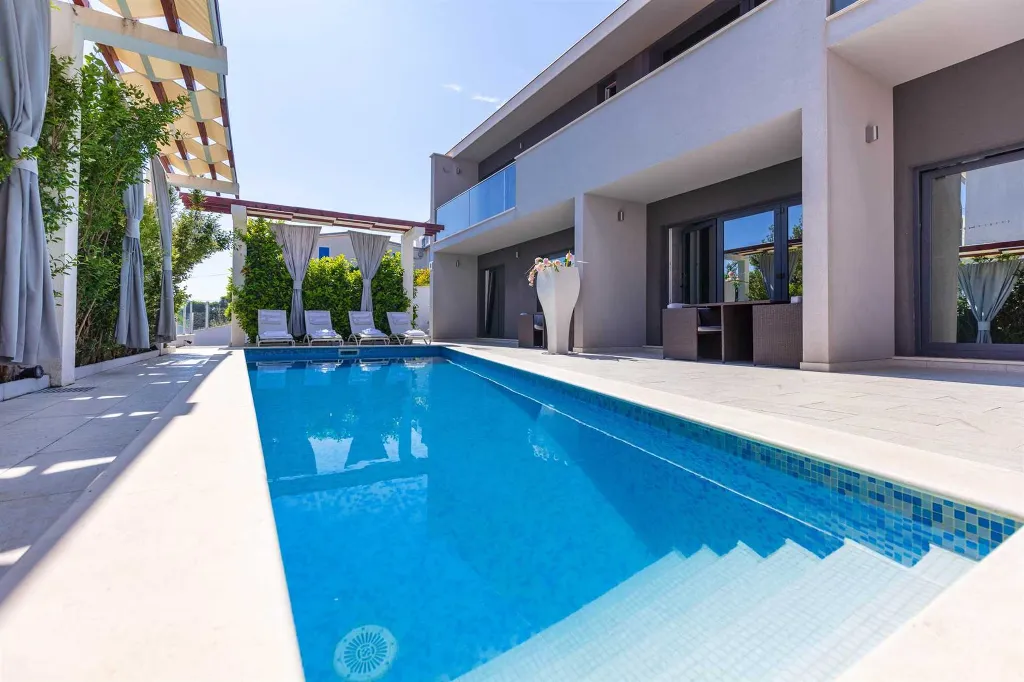 Rogoznica Villa with Pool for 10 Guests