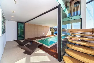 Primošten 3-Bedroom Villa with Pool and Sauna