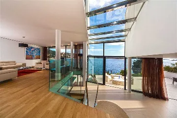Primošten 3-Bedroom Villa with Pool and Sauna