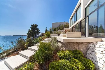 Primošten 3-Bedroom Villa with Pool and Sauna