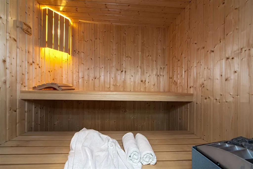 Primošten 3-Bedroom Villa with Pool and Sauna