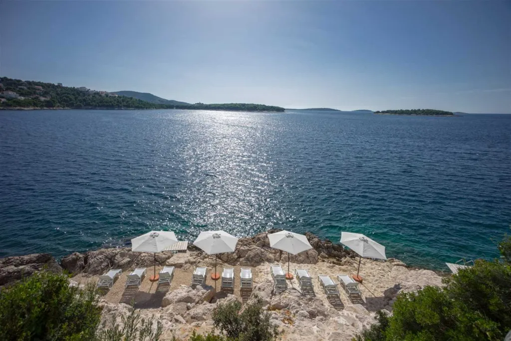 Primošten 3-Bedroom Villa with Pool and Sauna