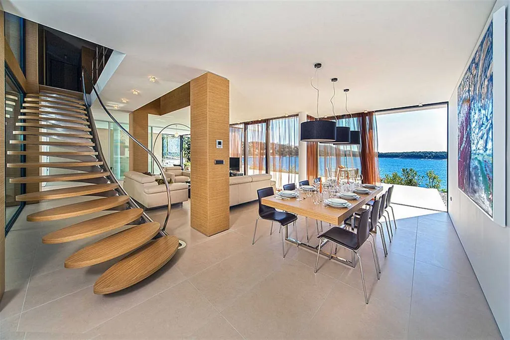 Primošten 4-Bedroom Villa with Indoor Pool & Sauna