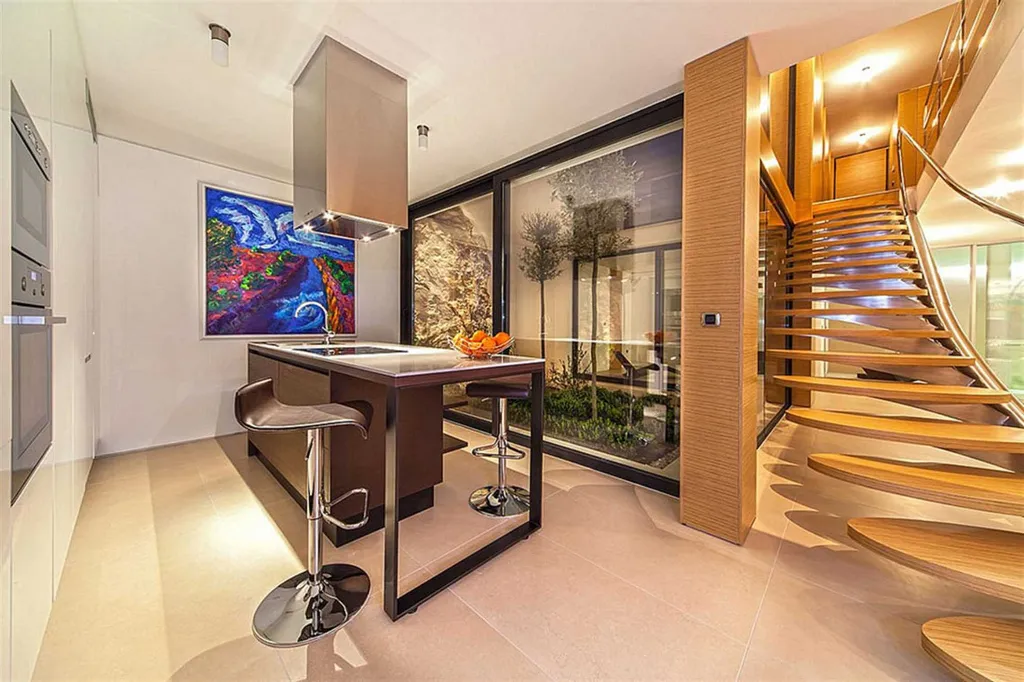Primošten 4-Bedroom Villa with Indoor Pool & Sauna