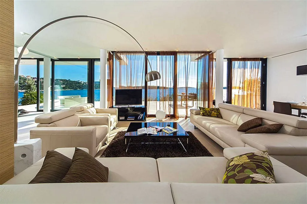 Primošten 4-Bedroom Villa with Indoor Pool & Sauna