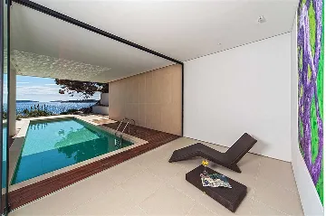 Villa in Primošten with Pool and Sauna