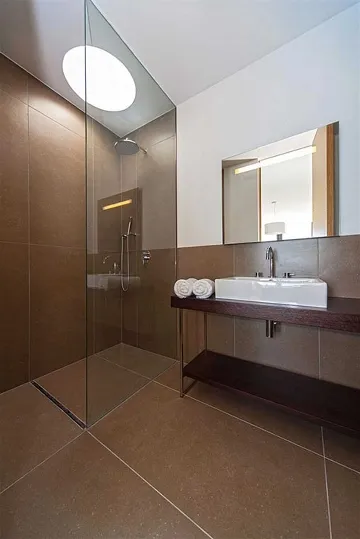 Villa in Primošten with Pool and Sauna