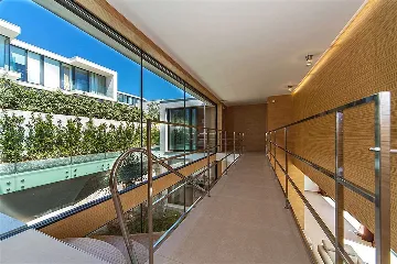 Air-Conditioned 3-Bedroom Villa in Primošten, Sleeps 6