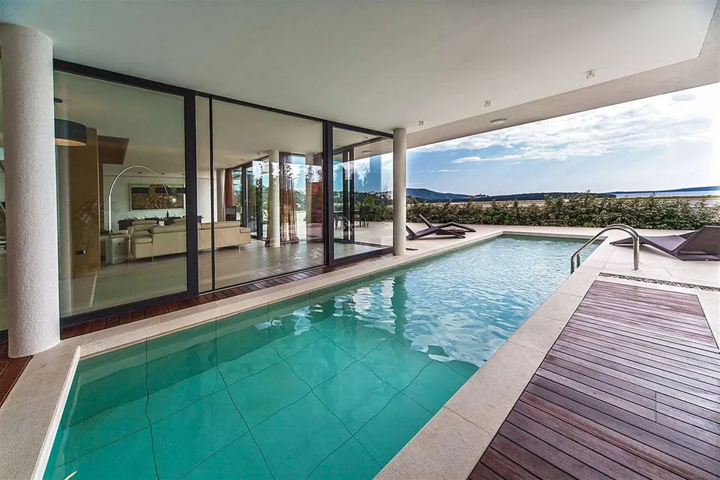 Primošten Villa for 8 Guests with Pool
