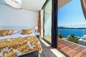 Primošten Villa for 8 Guests with Pool