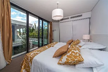 Primošten Villa for 8 Guests with Pool