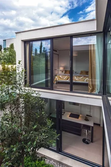 Primošten Villa for 8 Guests with Pool