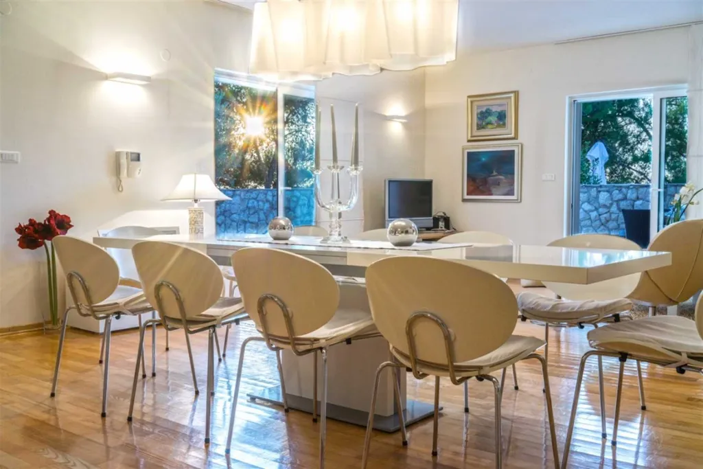 Villa in Primošten with Private Beach & Pool
