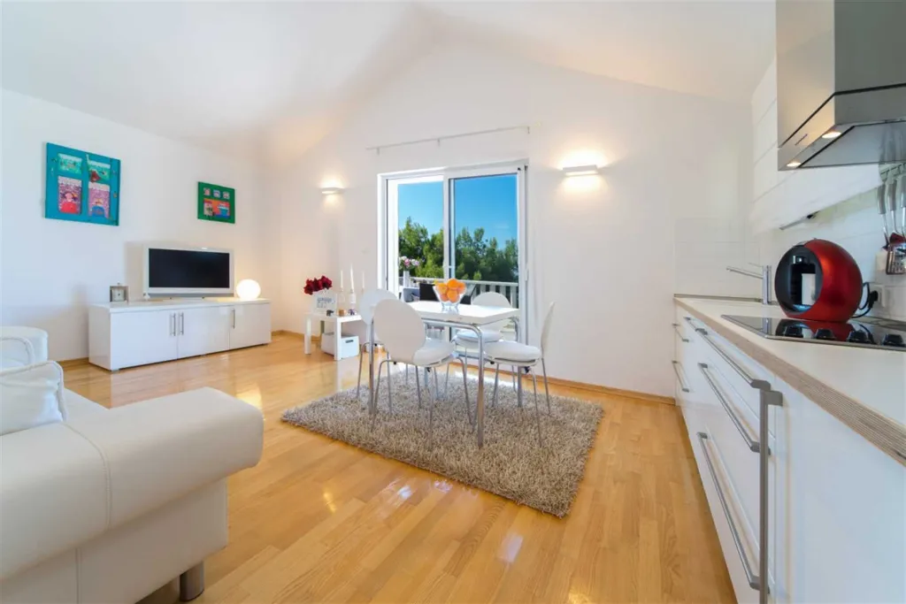 Villa in Primošten with Private Beach & Pool