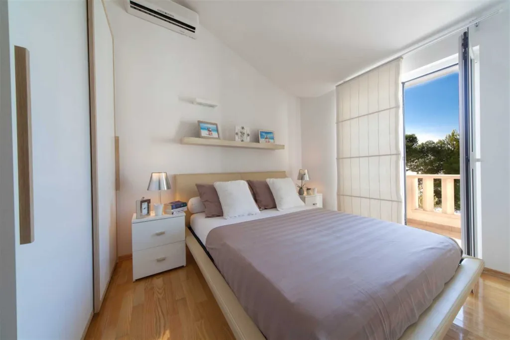 Villa in Primošten with Private Beach & Pool