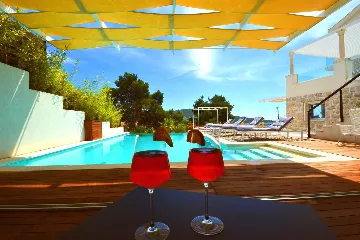 Primošten 4-Bedroom Villa with Pool and Jacuzzi