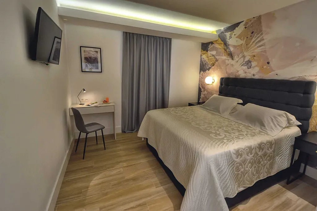 Primošten 4-Bedroom Villa with Pool and Jacuzzi
