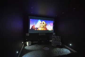 Primošten 4-Bedroom Villa with Pool and Jacuzzi