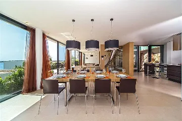 3-Bedroom Villa in Primošten with Indoor Pool