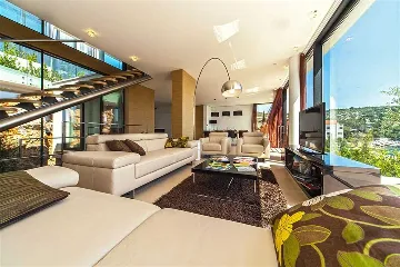 3-Bedroom Villa with Indoor Pool in Primošten