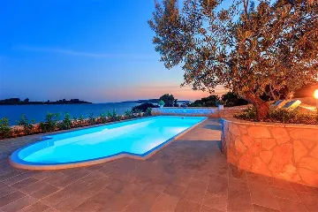 Villa with Pool and Beach Access in Okrug Gornji