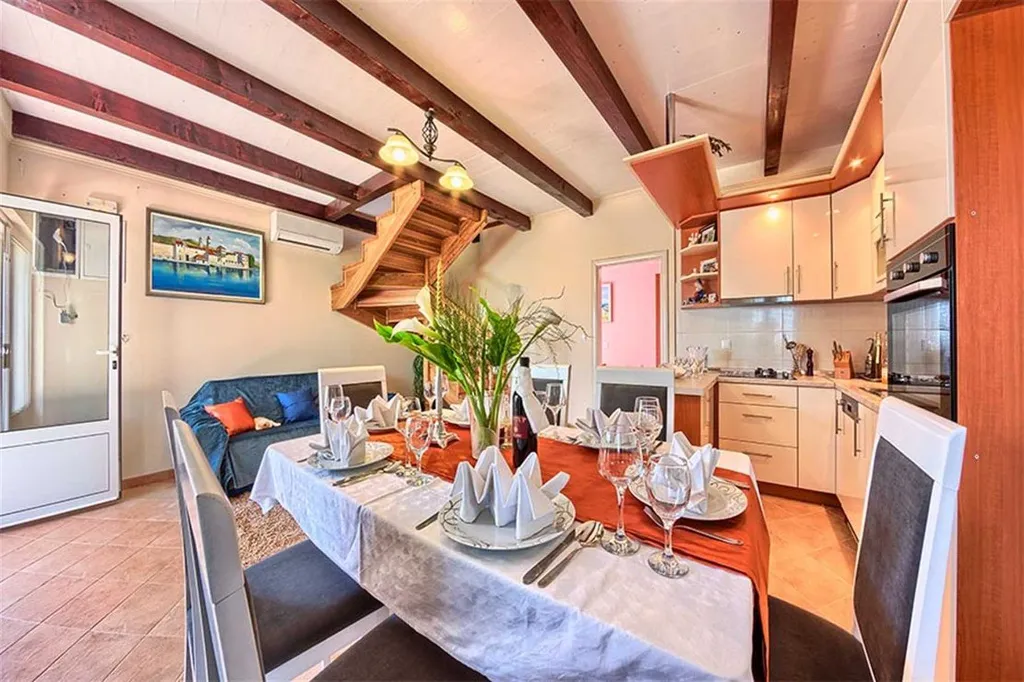 Villa with Pool and Beach Access in Okrug Gornji