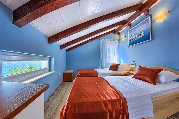 Villa with Pool and Beach Access in Okrug Gornji