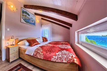 Villa with Pool and Beach Access in Okrug Gornji