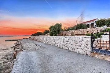 Villa with Pool and Beach Access in Okrug Gornji