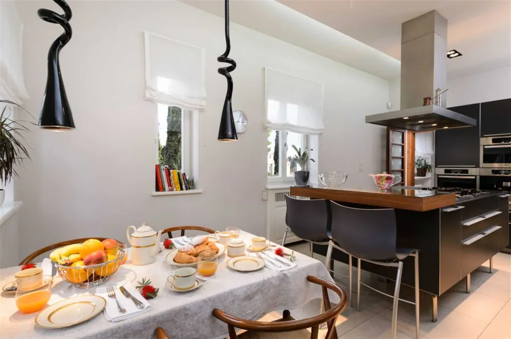 5-Bedroom Villa in Split for Up to 10 Guests