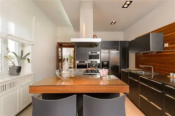 5-Bedroom Villa in Split for Up to 10 Guests