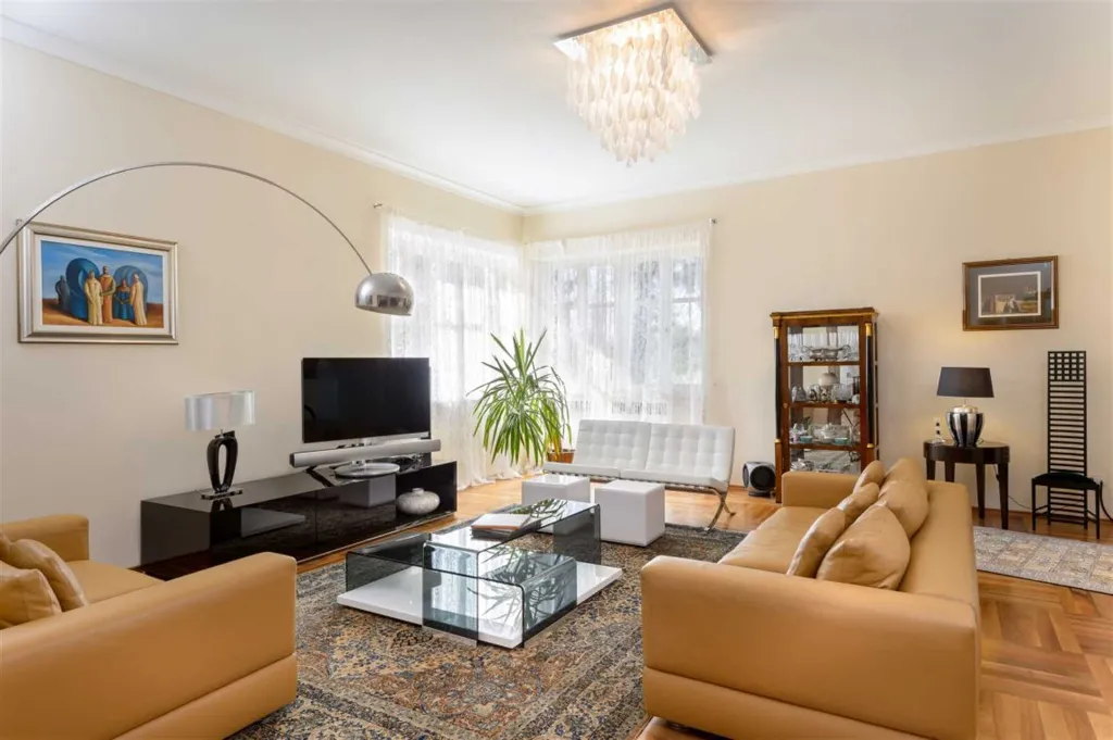 5-Bedroom Villa in Split for Up to 10 Guests