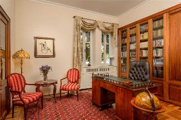 5-Bedroom Villa in Split for Up to 10 Guests