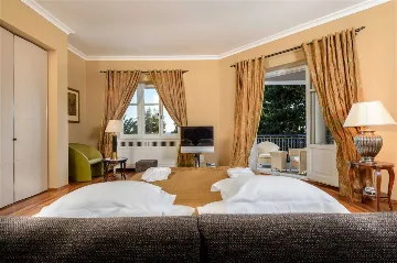 5-Bedroom Villa in Split for Up to 10 Guests