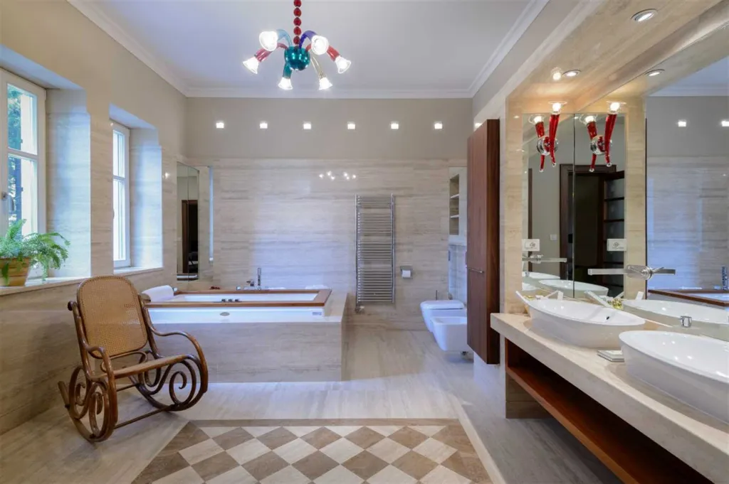 5-Bedroom Villa in Split for Up to 10 Guests