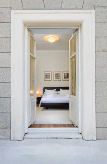 5-Bedroom Villa in Split for Up to 10 Guests