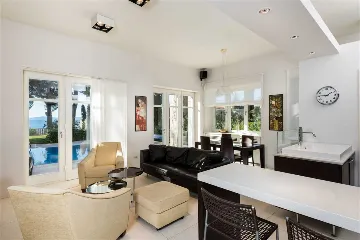 5-Bedroom Villa in Split for Up to 10 Guests