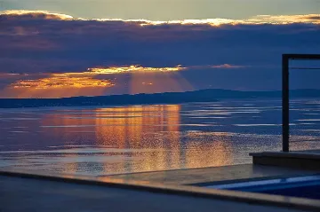 4-Bedroom Villa in Jesenice for Up to 8 Guests